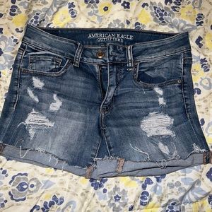 Women’s American Eagle jean shorts